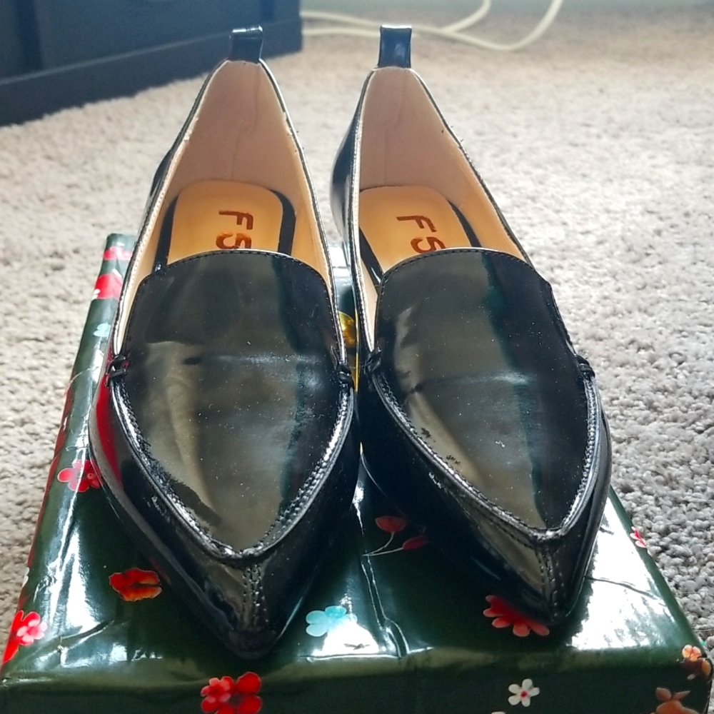 Patent pleather loafers